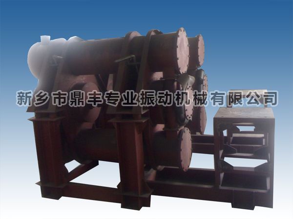雙筒立式振動磨機(jī)