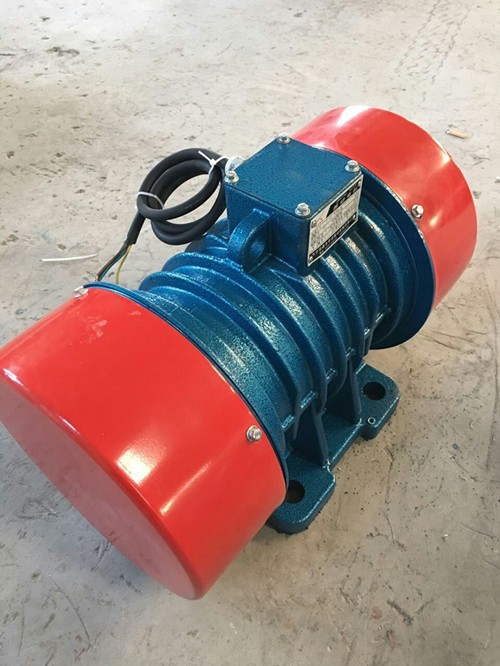 VB振動(dòng)電機(jī)_副本